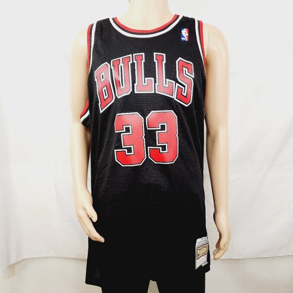 Mitchell Ness NBA Scottie Pippen #33 Chicago Bulls Swingman Jersey Mens XLT NWT